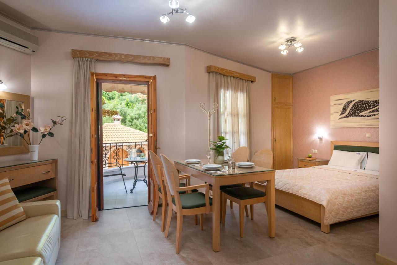 Villa Haroula Parga Exterior photo